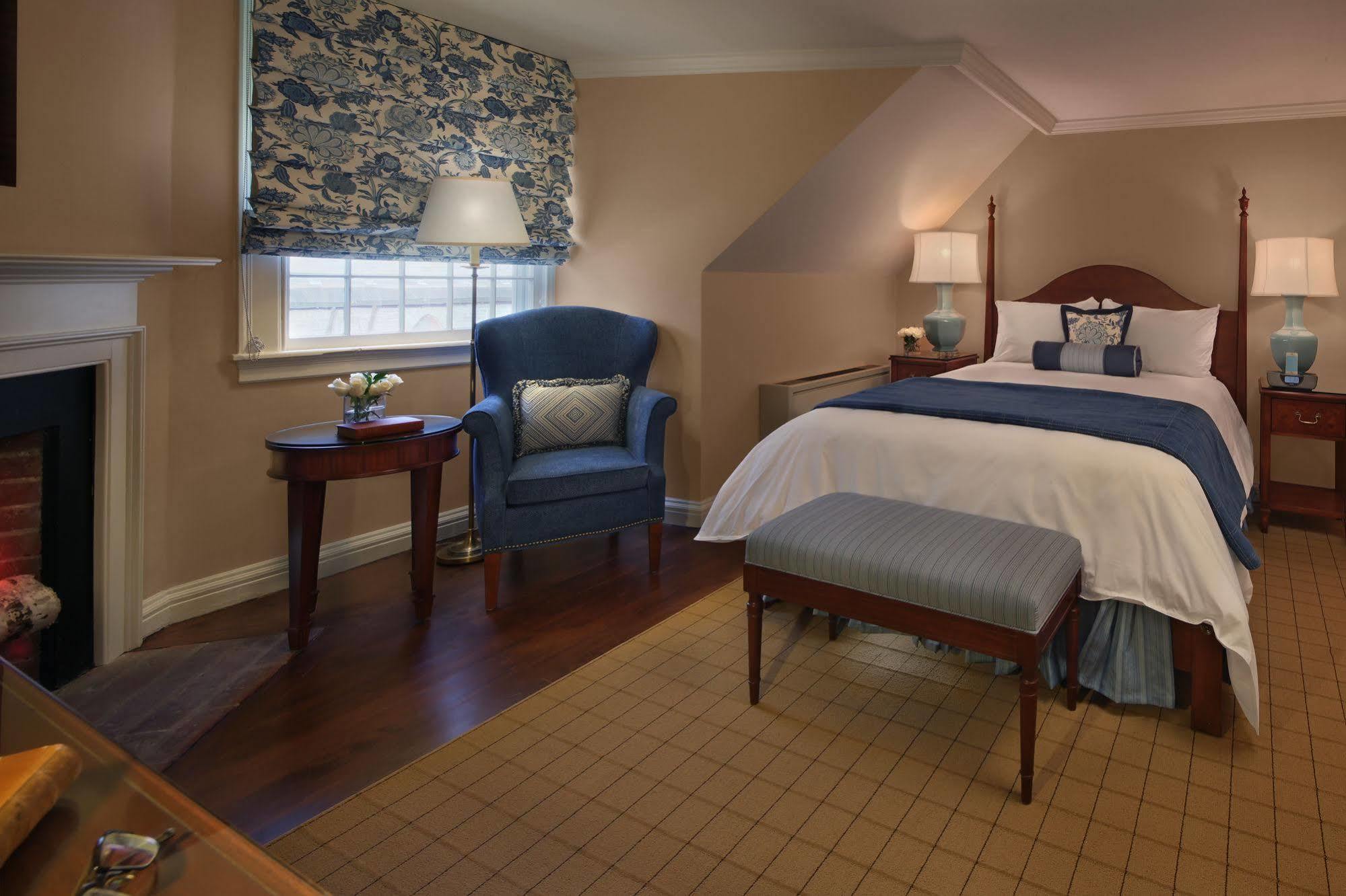 Inn On Boltwood Amherst Esterno foto